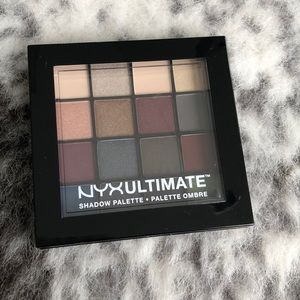 NYX Makeup - NYX Ultimate Shadow Palette NYX Makeup - NYX Ultimate Shadow Palette